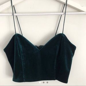 TOPSHOP - Green Velvet Cropped Top